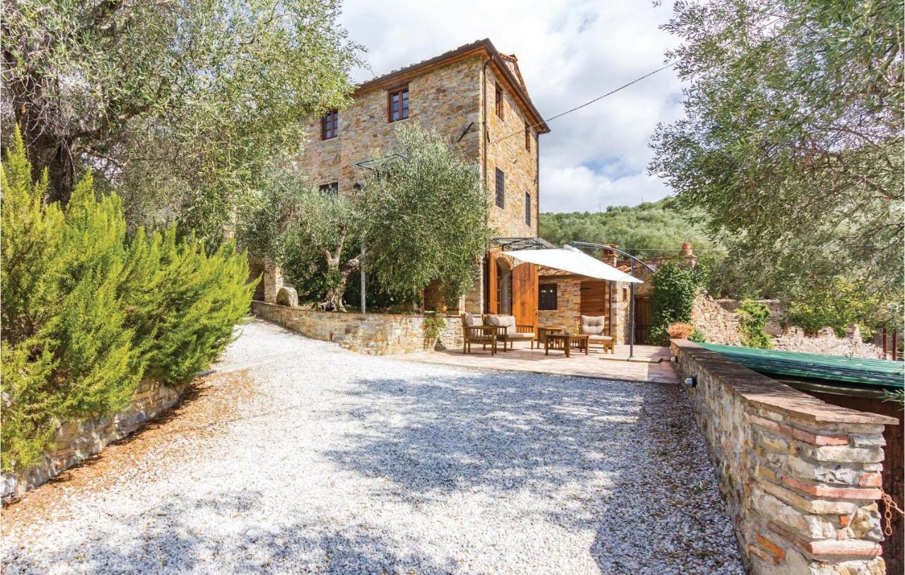 Beautiful Home In Pieve A Elici -Lu- With Kitchen 马萨罗萨 外观 照片